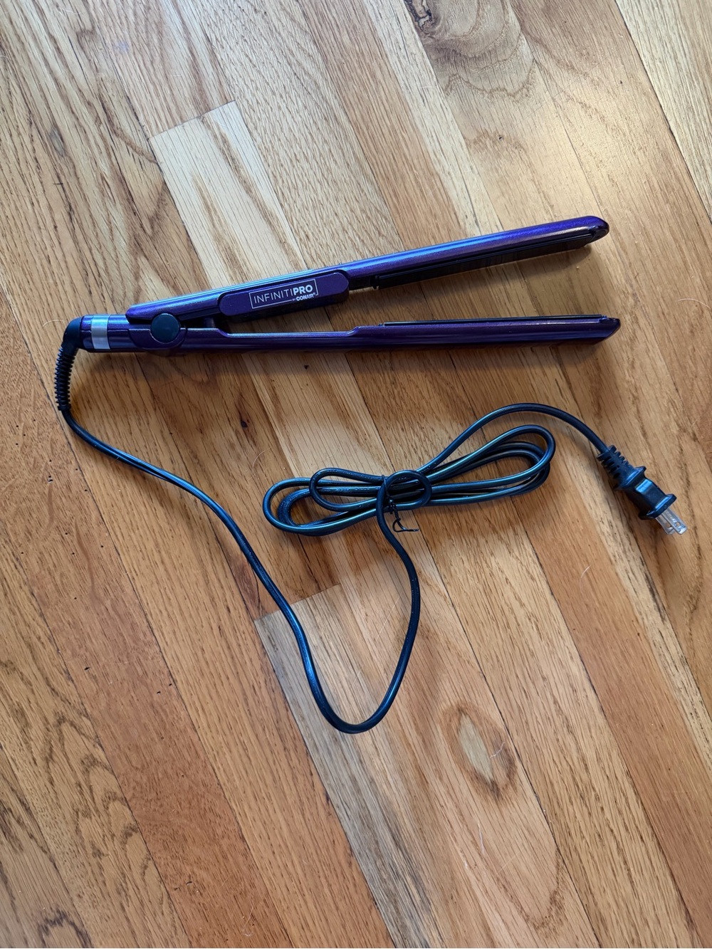 Conair InfinitiPro Purple Ceramic Hair Straightener